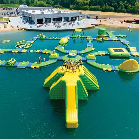 Aloha Beach Resort ويسكونسن الوديان المظهر الخارجي الصورة