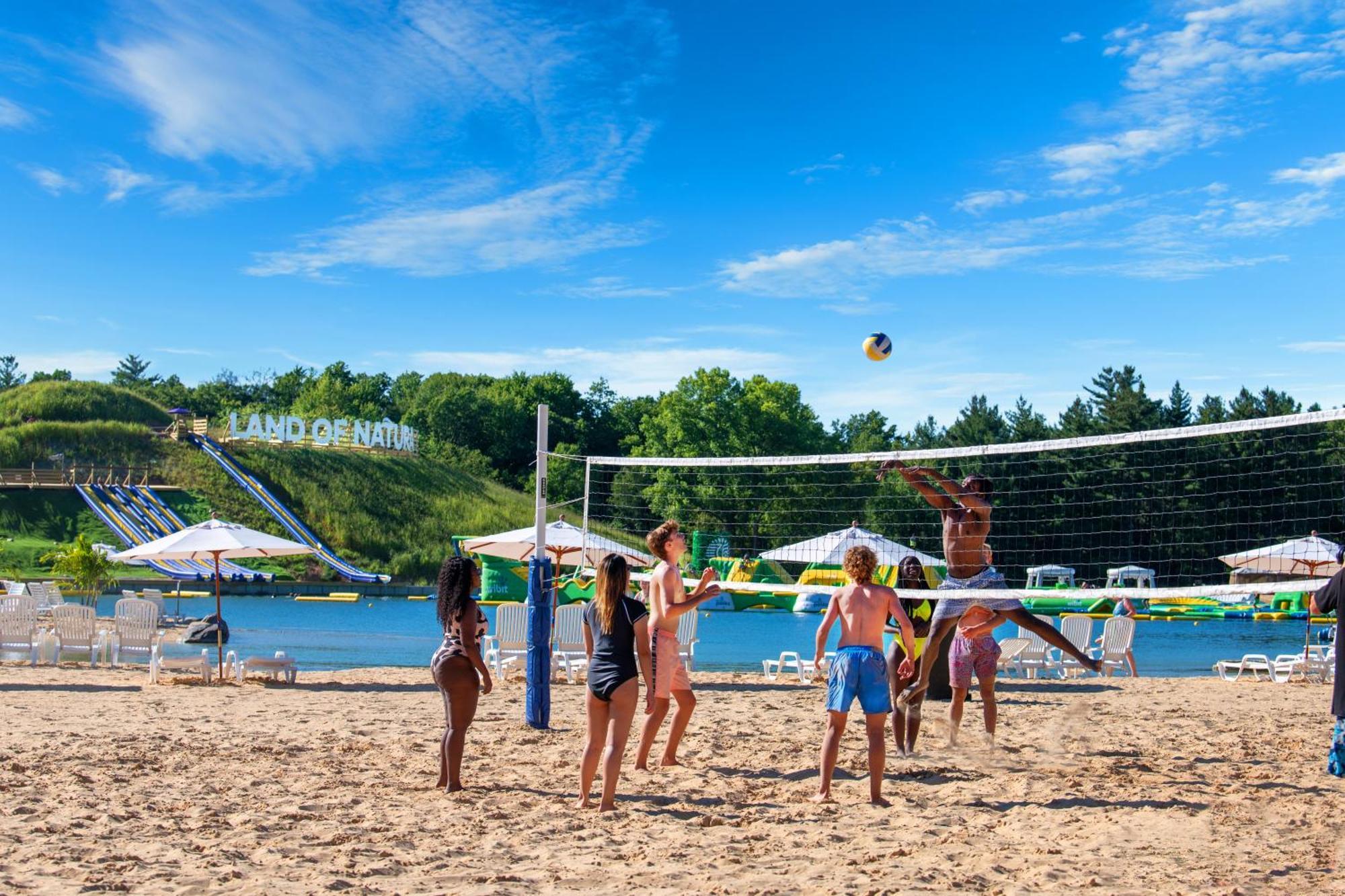Aloha Beach Resort ويسكونسن الوديان المظهر الخارجي الصورة