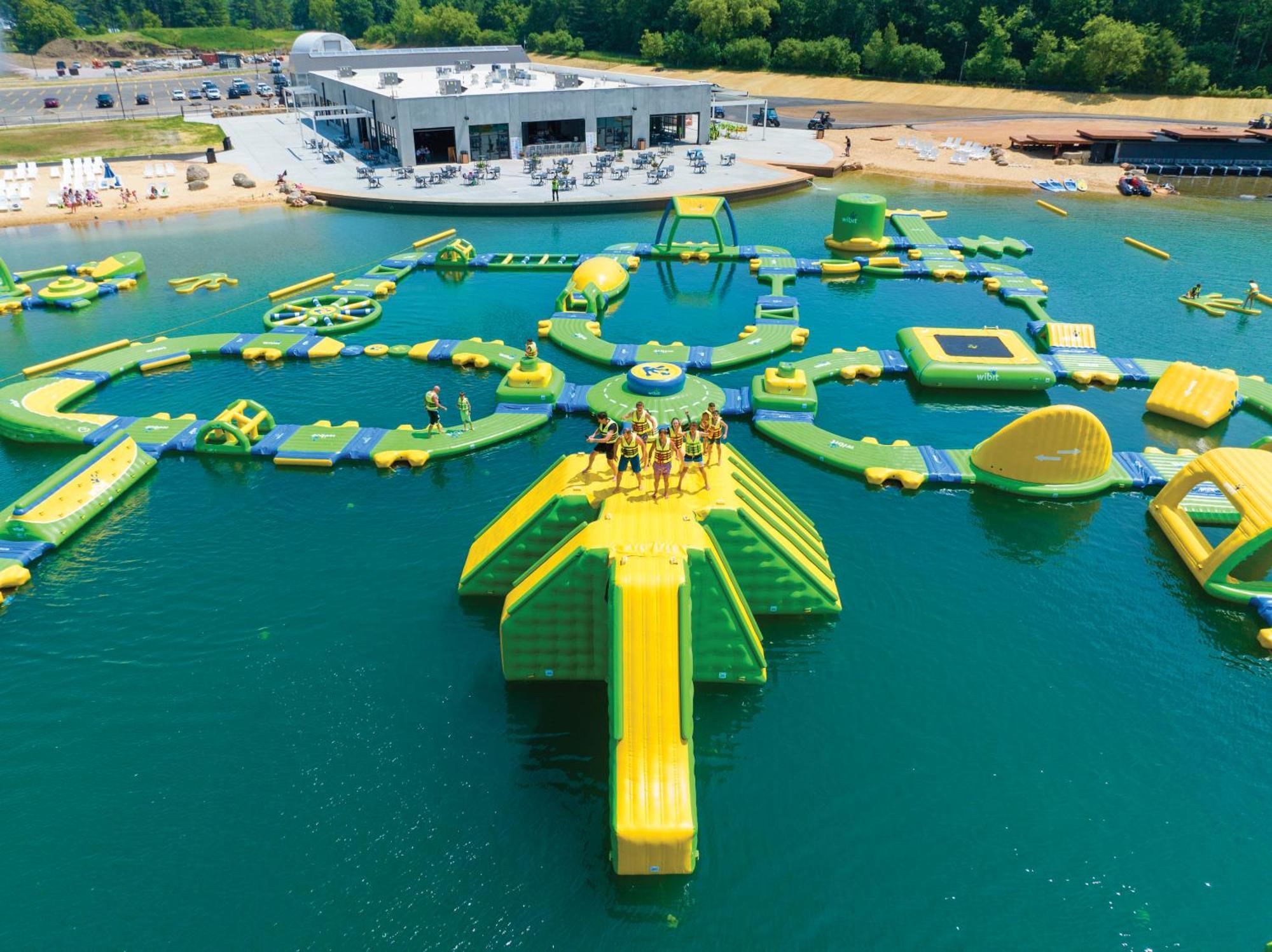 Aloha Beach Resort ويسكونسن الوديان المظهر الخارجي الصورة